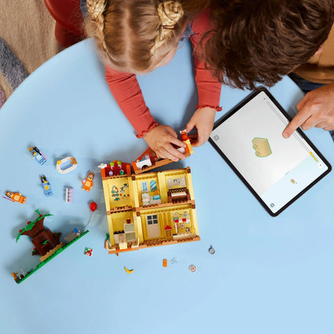 LEGO Bluey's Family House, 11203