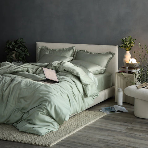 HUSH Iced 2.0 Cooling Sheet and Pillowcase Set