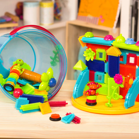 Battat Bristle Blocks Jungle Adventure Bucket 128 Pieces