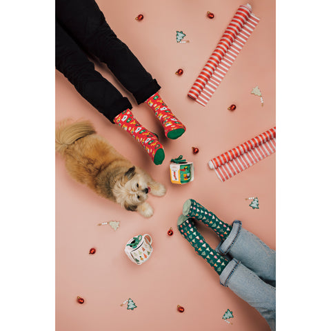 Danica Jubilee Holiday Hounds Christmas Mug and Socks Set