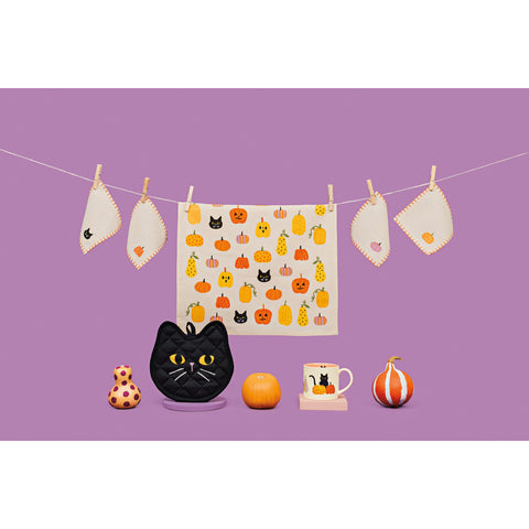 Danica Jubilee Black Cat Potholder