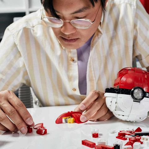 Mattel Mega Contrux  Pokémon Jumbo Poke Ball Building 