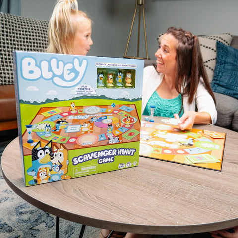 Moose Toys Bluey Scavenger Hunt Board Game