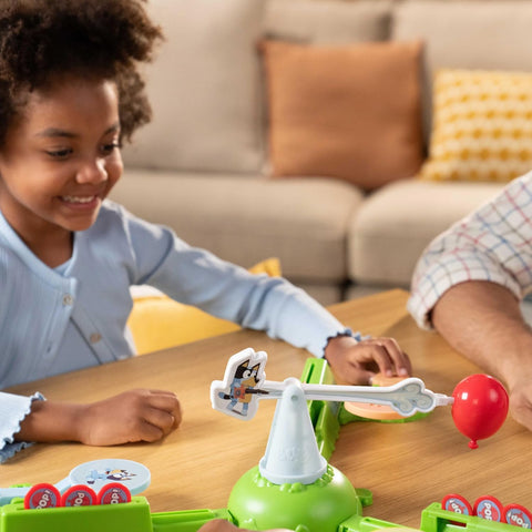 Moose Toys Bluey Keepy Uppy Game - Keep the Balloon in the Air