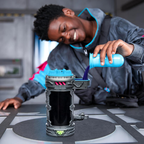 Moose Toys Mr. Beast Lab Mutators Mutation Chamber Iconic Panther