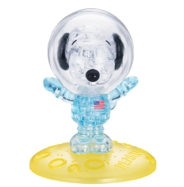 University Games Peanuts Snoopy Astronaut Original 3D Crystal Puzzle
