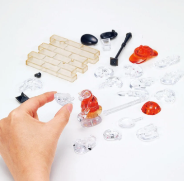 University Games Peanuts Snoopy Detective Original 3D Crystal Puzzle