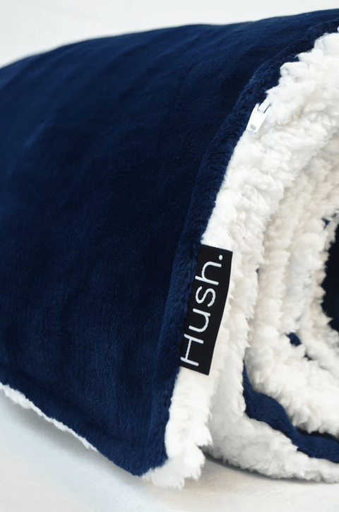 HUSH Soft Sherpa Throw 8lb - Blue & White - YesWellness.com